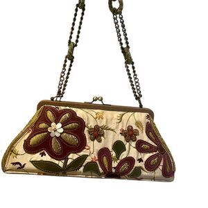 Mary Frances purse